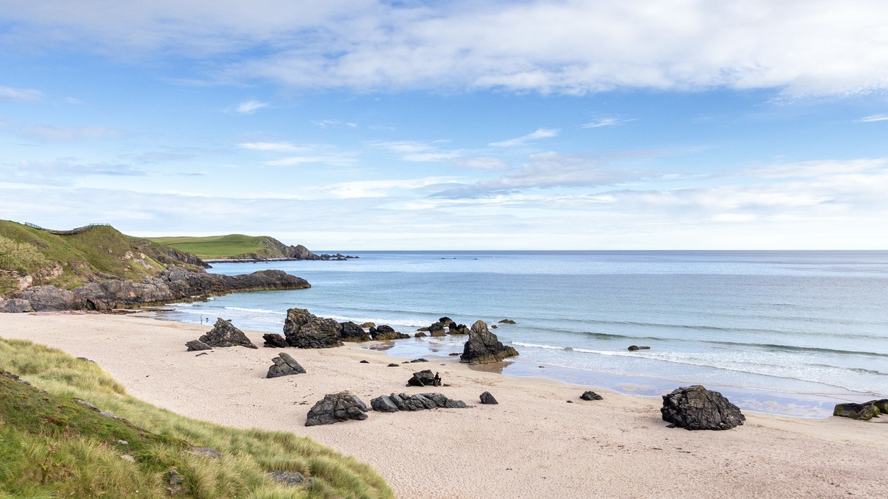 Find Scotland cottages by the sea